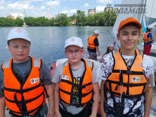 2025_07_01_131232 Полосатый жираф Алик ОганесянА ВяткинД БулатовИ